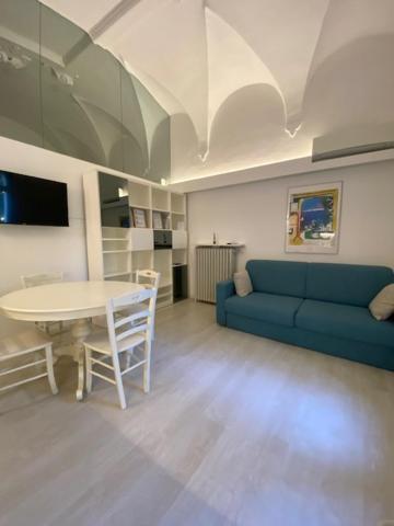 Duomo26 Boutique Apartment Desenzano del Garda Esterno foto