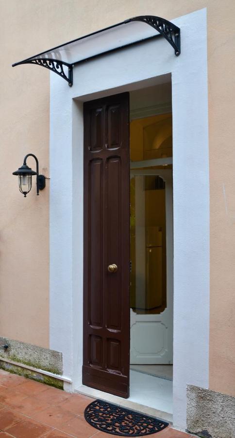 Duomo26 Boutique Apartment Desenzano del Garda Esterno foto